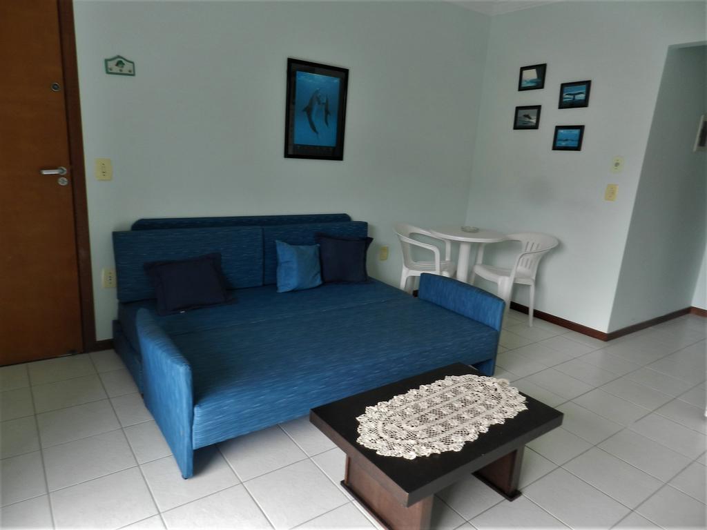 Residencial Jardim Palmeiras บอมบินญัส ภายนอก รูปภาพ