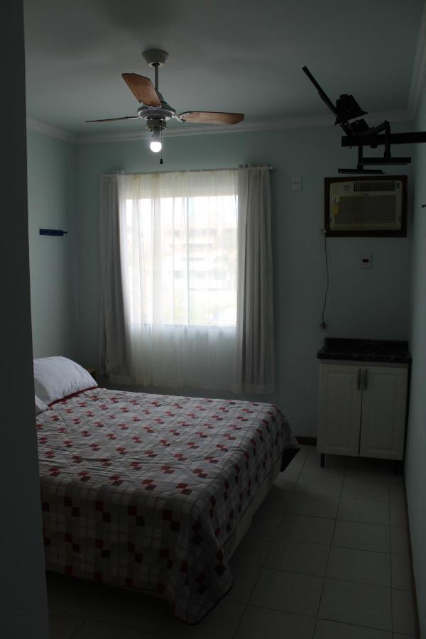 Residencial Jardim Palmeiras บอมบินญัส ภายนอก รูปภาพ