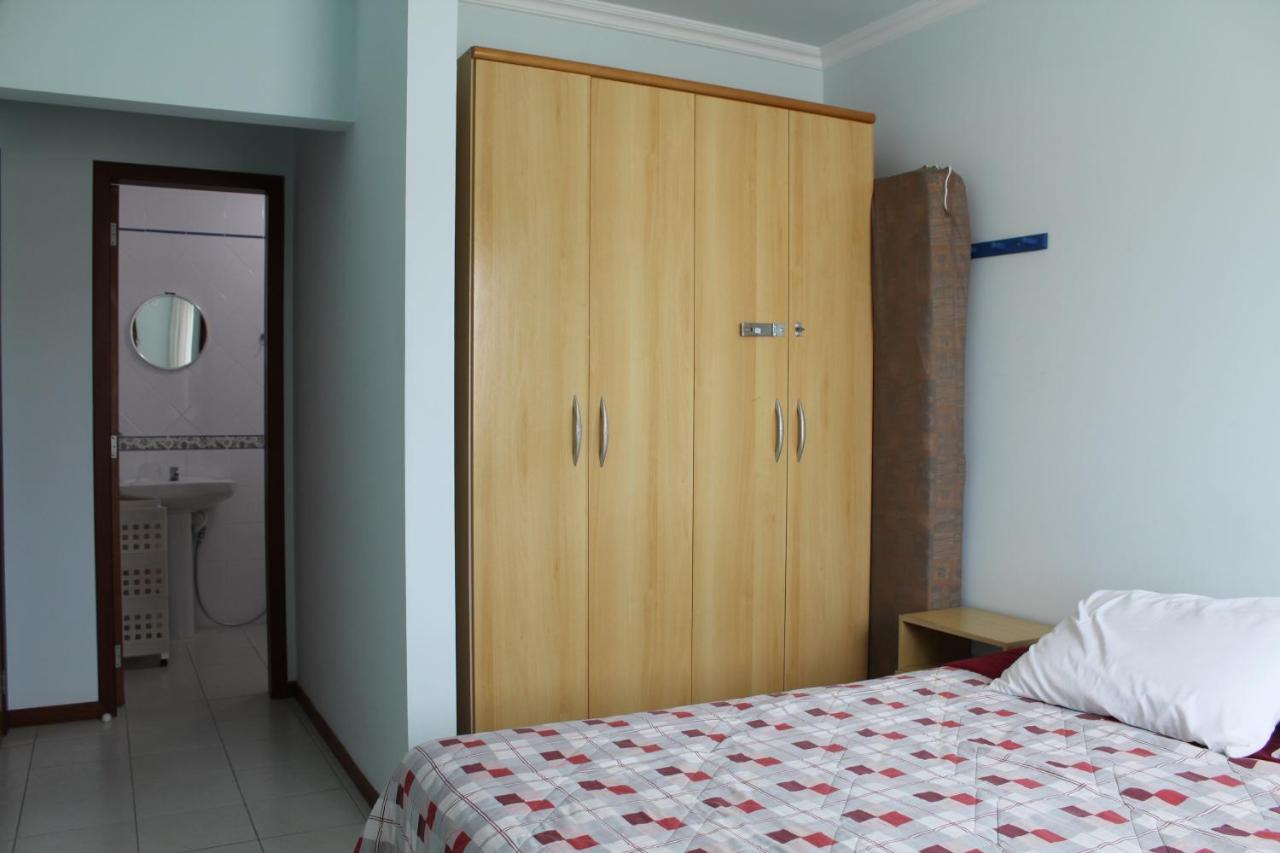 Residencial Jardim Palmeiras บอมบินญัส ภายนอก รูปภาพ